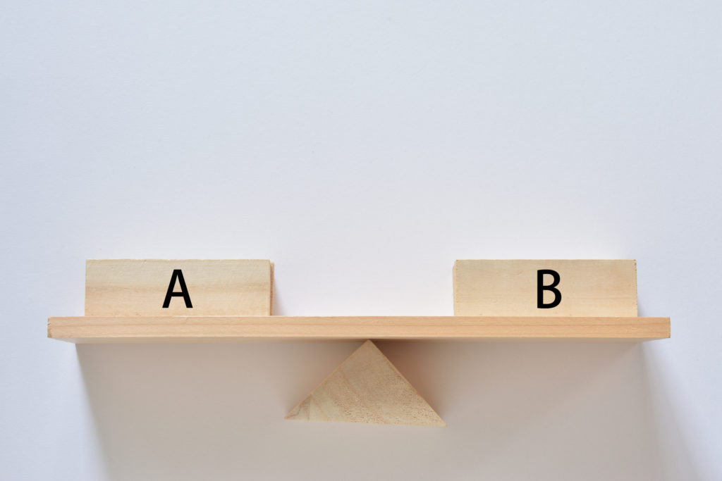 なんで⁉「いい塩梅 あんばい 」は塩と梅？・ 塩梅 あんばい とは、調味料 のルーツとも言える塩と梅酢の事 である塩梅 えんばい と、物事をうまく配置、処理すると いう意味の按排 あんばい と が混同された言葉のようです。 ・ ・ ・ 中国に「塩多ければ塩