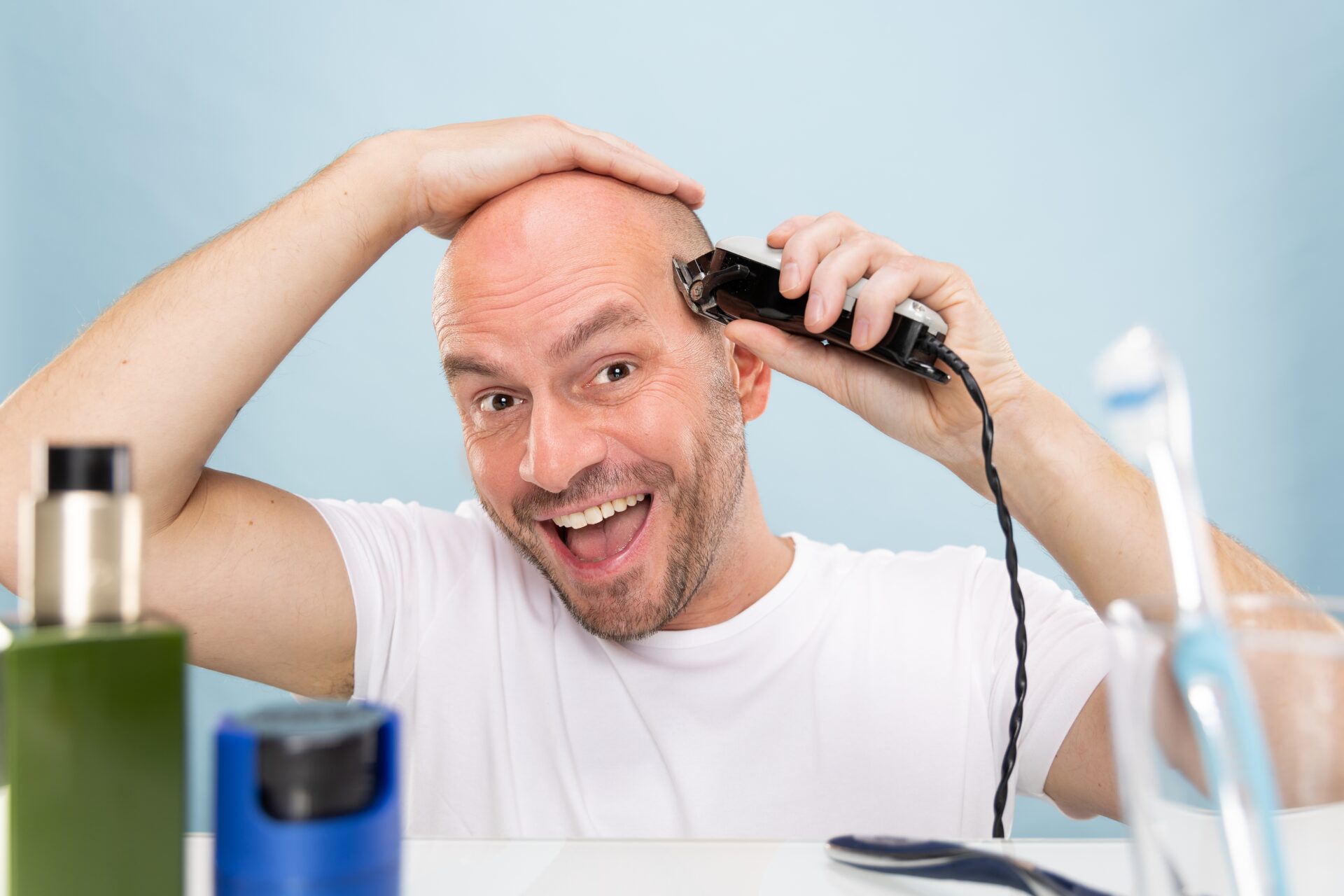 猫のヒゲの色が変わる！？知らなかった豆知識5選！ねこちゃんホンポ