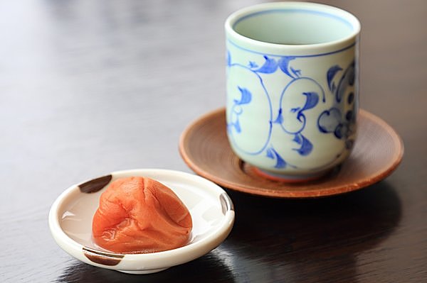 喉が痛いときに効果バツグン！焼き梅干しの作り方和澄しゃいん