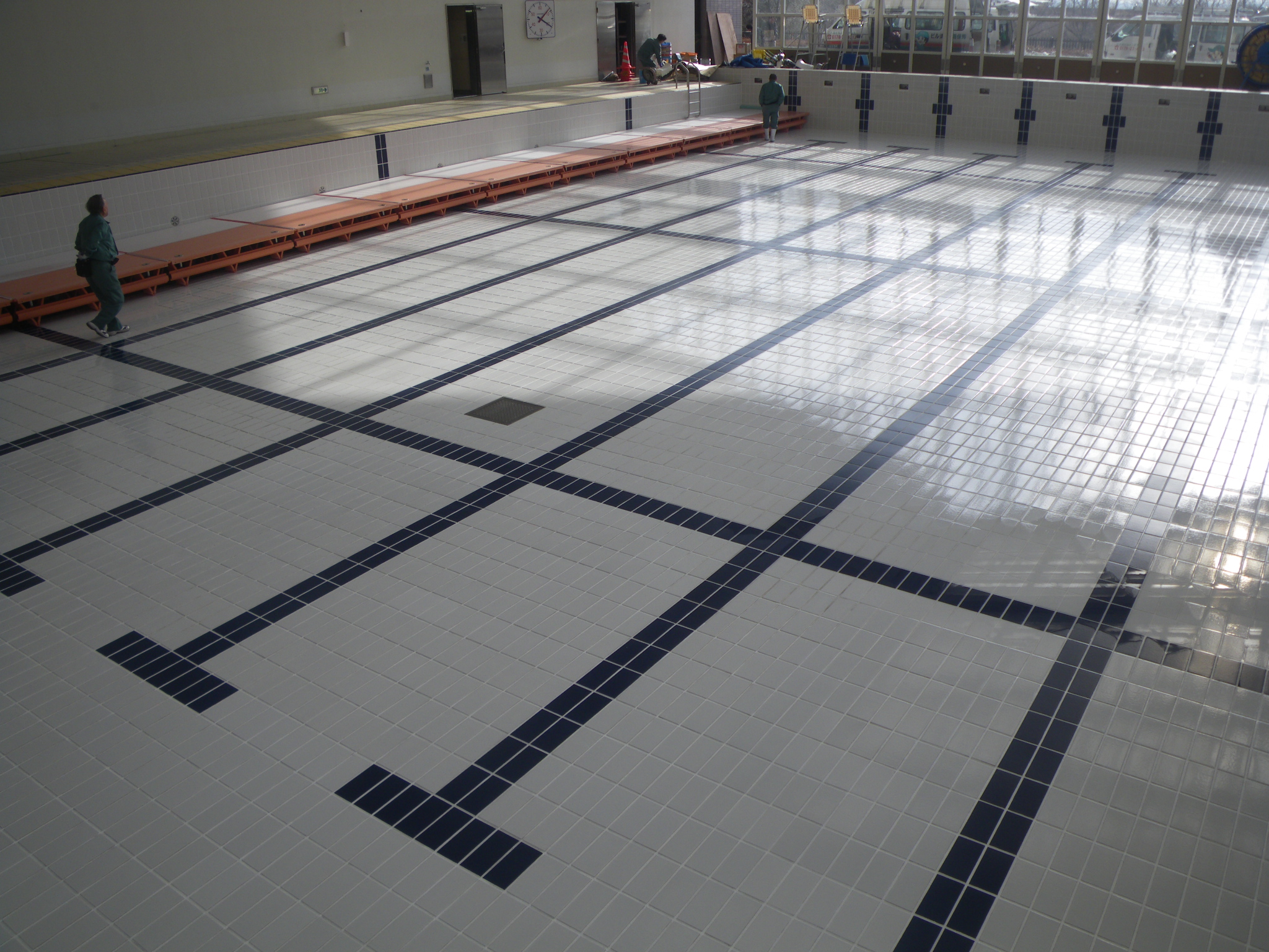 インテックスプールのよくいただく質問まとめました🙌 夏休み前になると値上げするから買う予定の方は早めが◎ 我が家は濾過装置回しながら使い、２週間に1回 水換えしてます🙌 夏休み中、お盆あたりに帰省するため１週間ほど家を空けるときがあるんだけど、水いれたまま