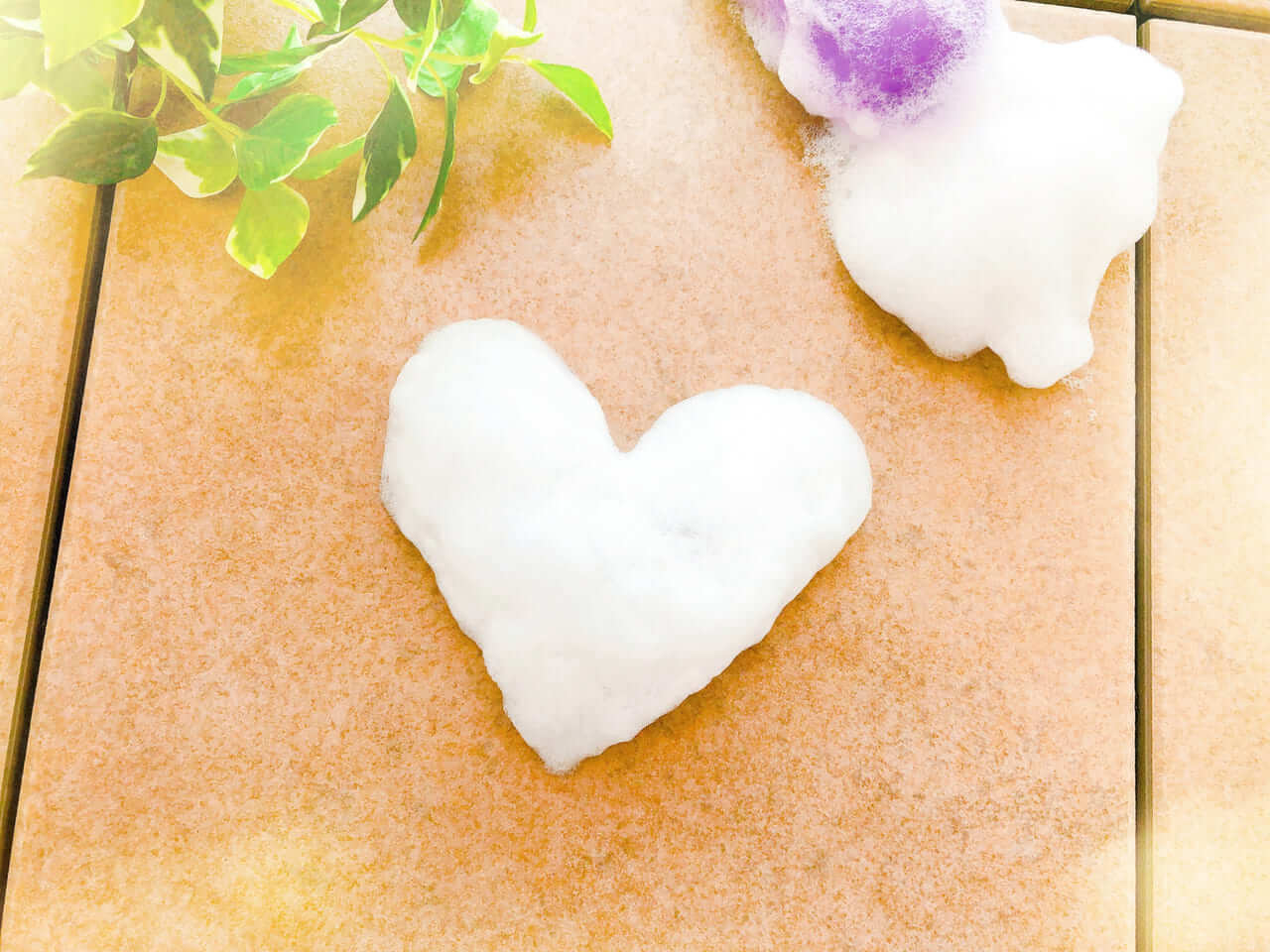 絵文字ハートの色別意味を解説！オレンジ・緑・紫・青など9色の意図とは？ - ゆとりずむ