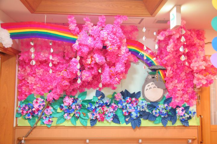 高齢者向け 初夏を感じる壁面飾り。7月にオススメのアイデア集