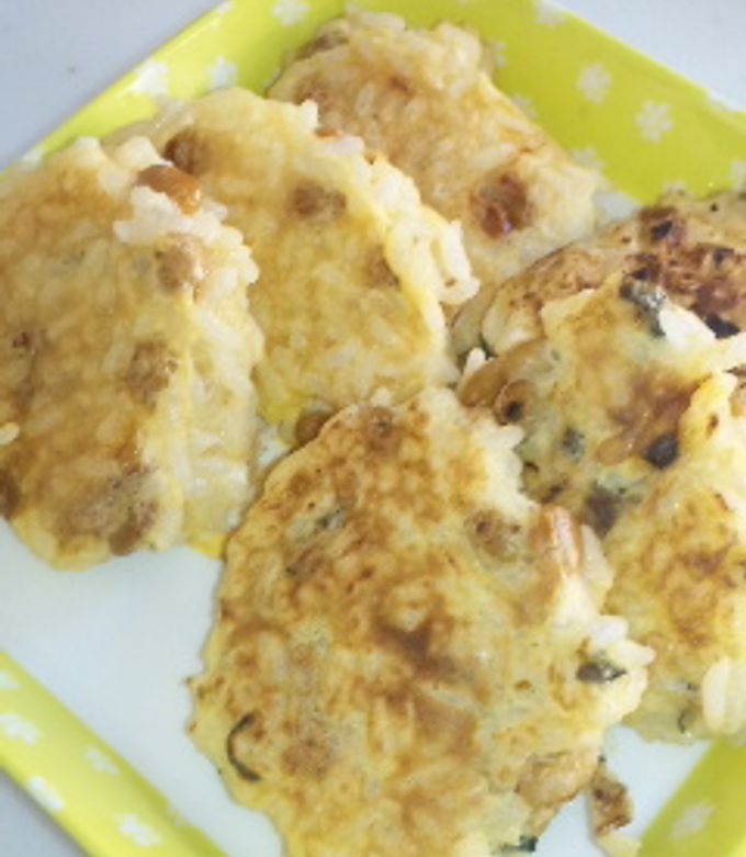 離乳食レシピ手づかみ食べ マグロと納豆のおやき - YouTube