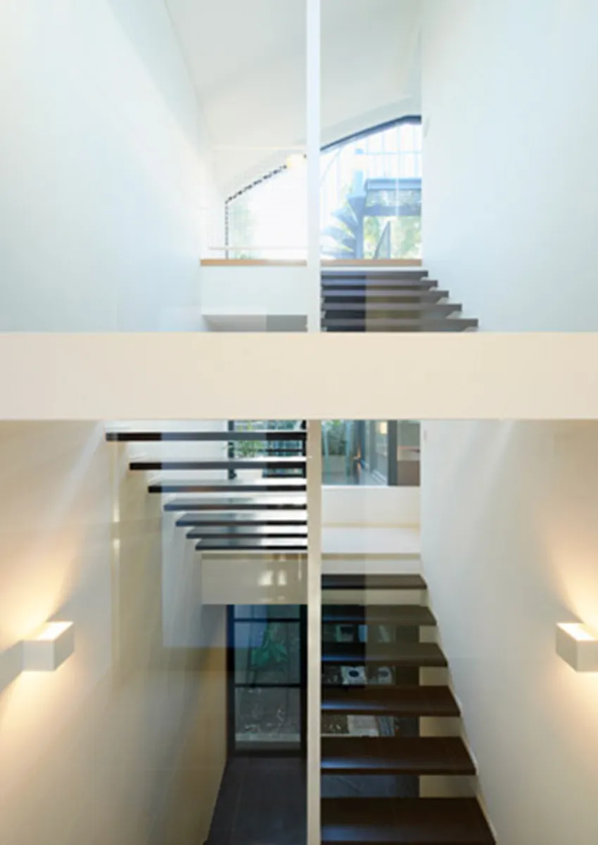 スケルトン階段のリフォームにかかる費用や、メリット・デメリットを詳しく解説リフォーム会社紹介サイト「ホームプロ」