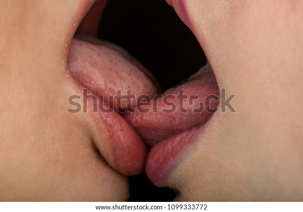 魔性の女、本命とのキス後は女子の顔に ニューヨーク屋敷しみじみ「女の子は好きな人の前だと可愛いね」『シャッフルアイランド Season2』恋愛ABEMA TIMESアベマタイムズ