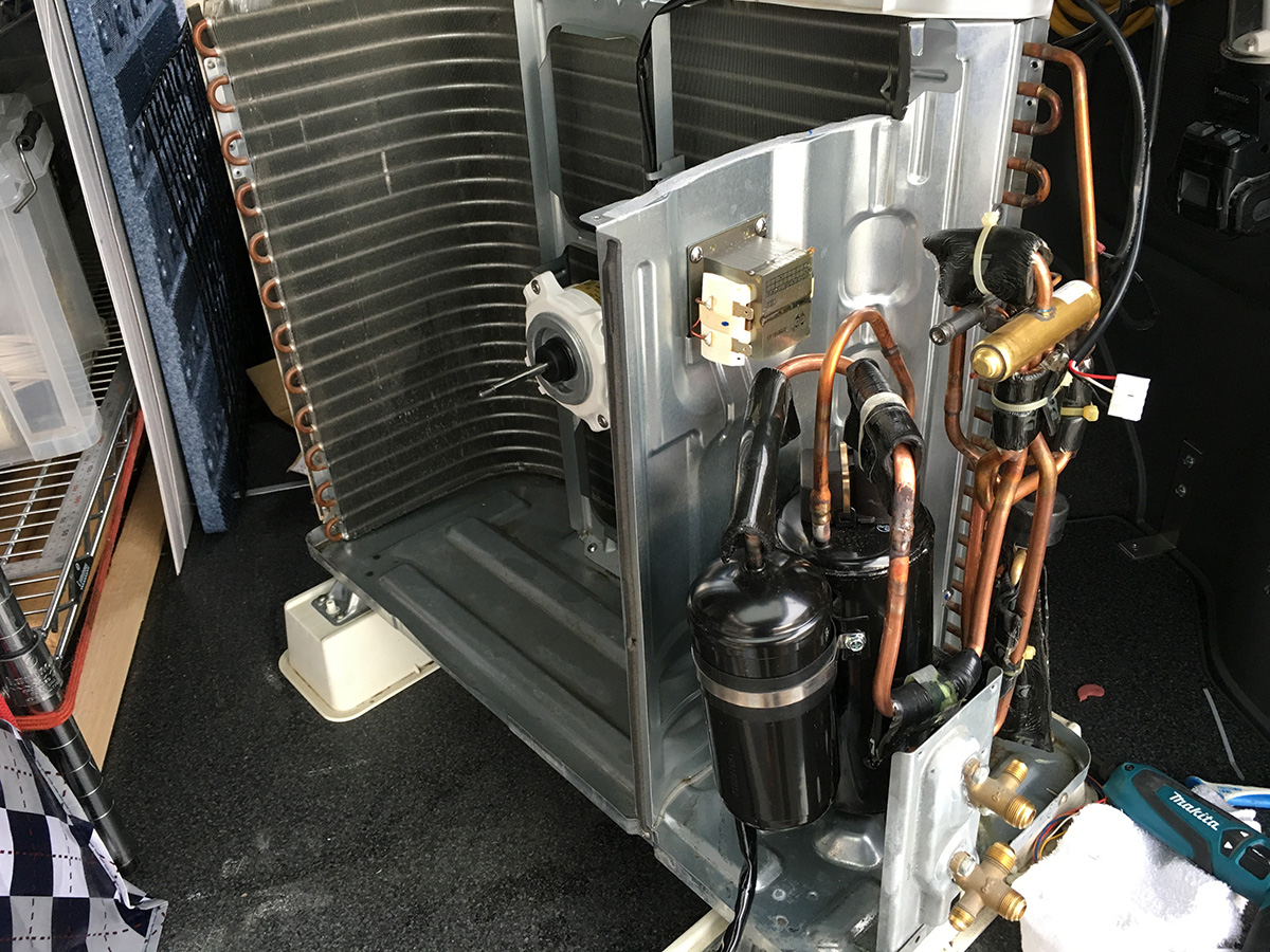 エアコンの室外機が動かない原因とは？ファンが回らない時の対処法を解説ハートクリーニング