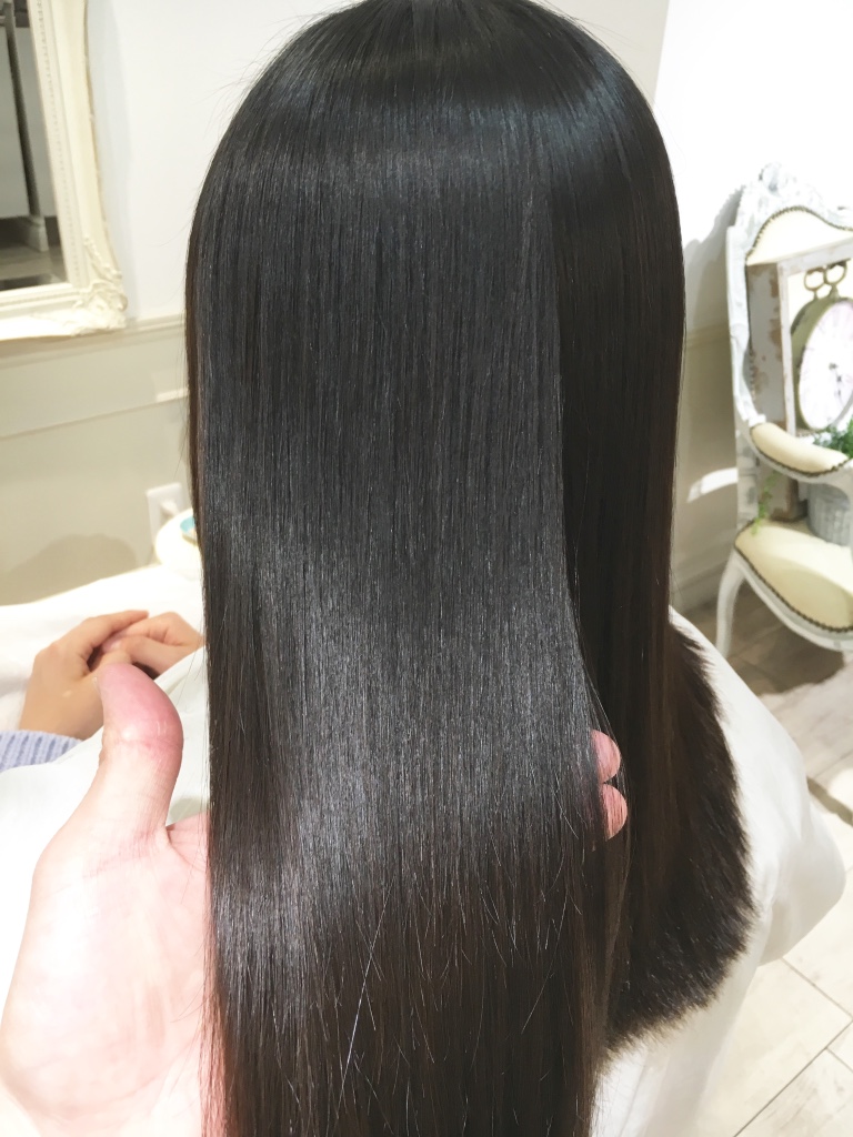 硬い髪を柔らかくする方法を美容師が解説！酵素トリートメントでふわふわの髪に導く 森越 道大 公式サイト│GARDEN所属のパーマ美容師