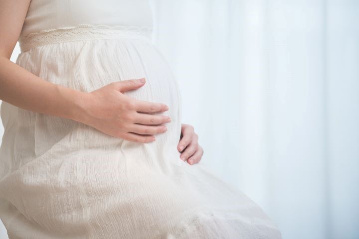 妊娠中お腹の一部が硬くなる 大丈夫な基準と気をつけた方がいい症状kosodate LIFE 子育てライフ
