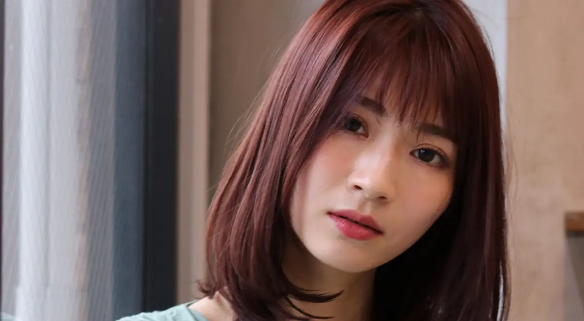 ５０代女性をマイナス５歳若く見える髪型教えます！本物の天然100％へナのハナヘナで－5歳のツヤ髪を♪髪と頭皮を傷めない白髪染め.髪が多い.くせ毛の悩みも解消する美容室ARCHE神戸.大阪