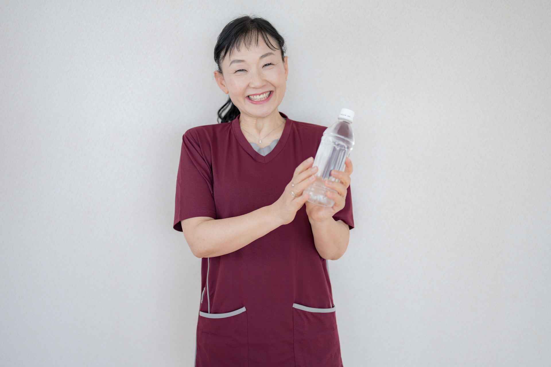 いろはすシャインマスカット2025はどこで売ってる？コンビニなどの販売店や通販サイトを調査！ココキメ