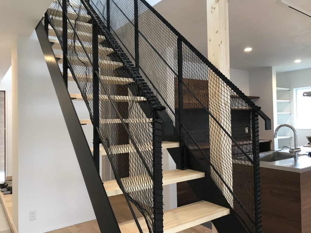 スケルトン階段から転落した赤ちゃんイラスト - No: 1296477無料イラスト・フリー素材なら「イラストAC」