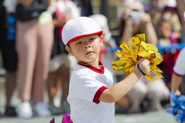 幼児のリボンダンス お遊戯