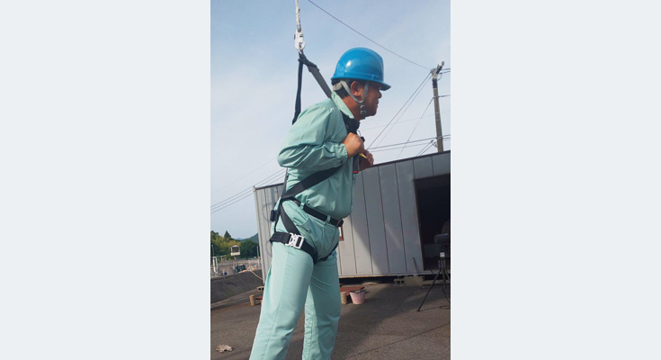 山遊び♪レポ 特別教育「フルハーネス型墜落制止用器具作業」を受講して ～登山時のハーネスについて思うこと～ -小林美智子山岳看護師事務所 山ナースガイドオフィス