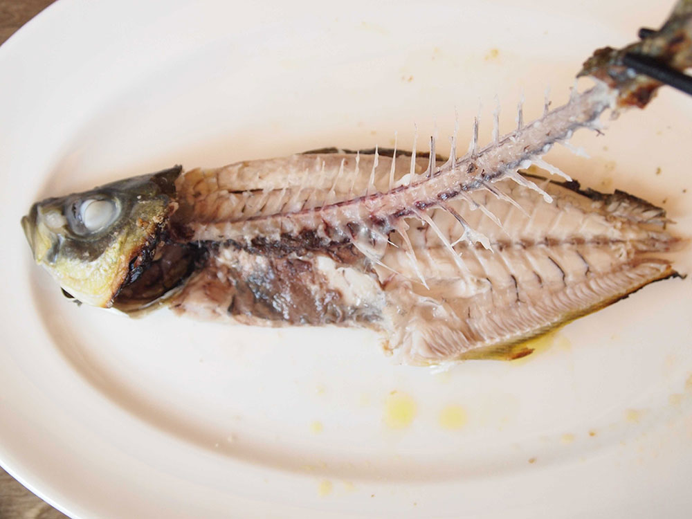 離乳食の白身魚はいつから？調理法、おすすめ初期レシピ22選＆調理グッズcozre コズレ 子育てマガジン