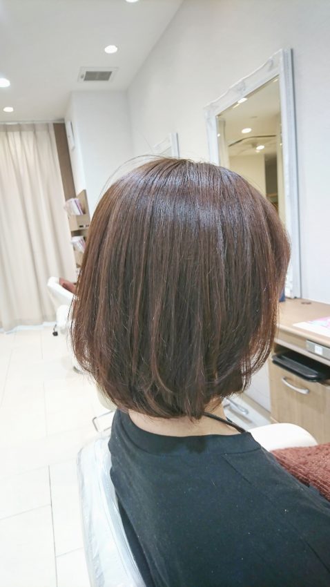 髪質改善でパーマがかけれる？髪質改善ストカールってなんですか？ELEMENTS表参道口コミで人気のハイクオリティの美髪サロン・最新の縮毛矯正 、髪質改善ストカールが上手い