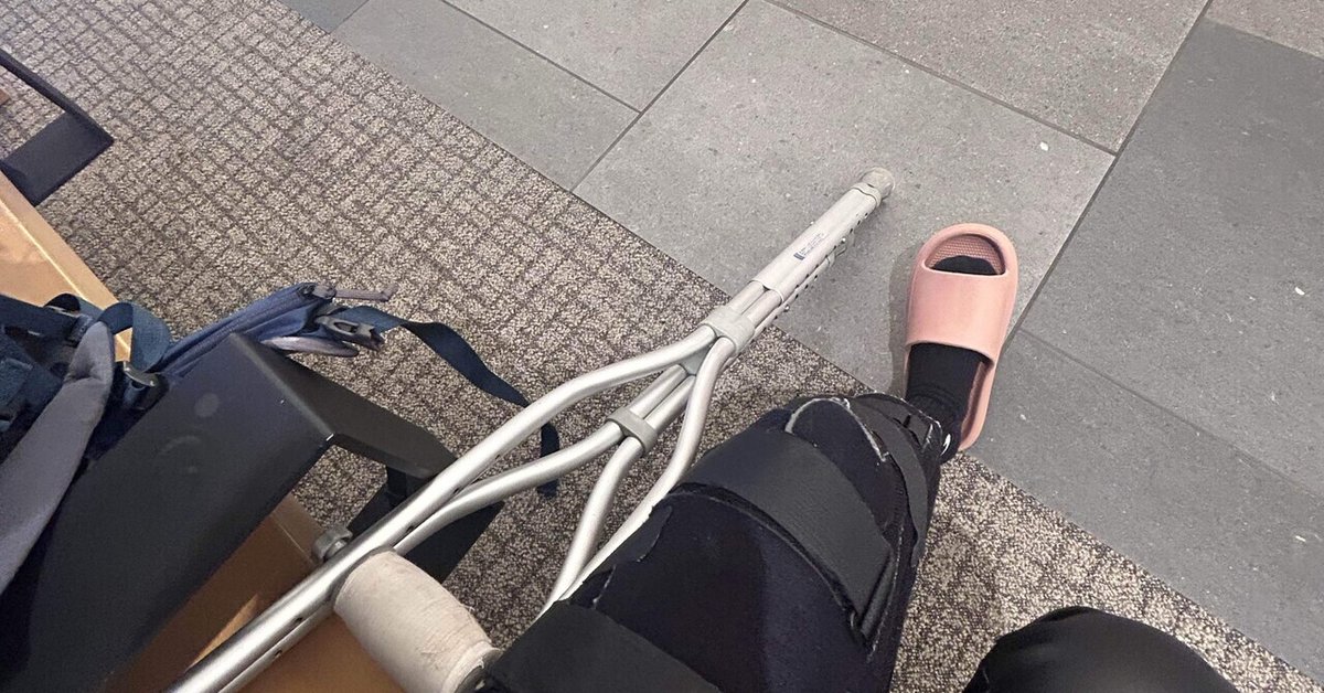 iwalk free 3.0 品 両手が使える松葉杖 骨折 アキレス腱断裂 救急・衛生用品