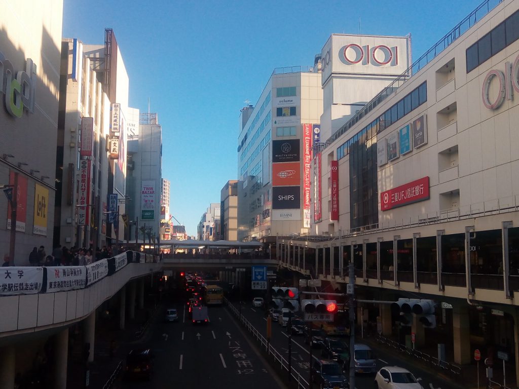 太田（駅南側の風俗街）パブなどの風俗店が密集するエリア。 – 古今東西舎