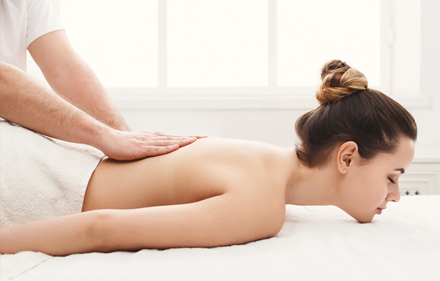 背中～腰 - 相模原エステ ベルボーテ