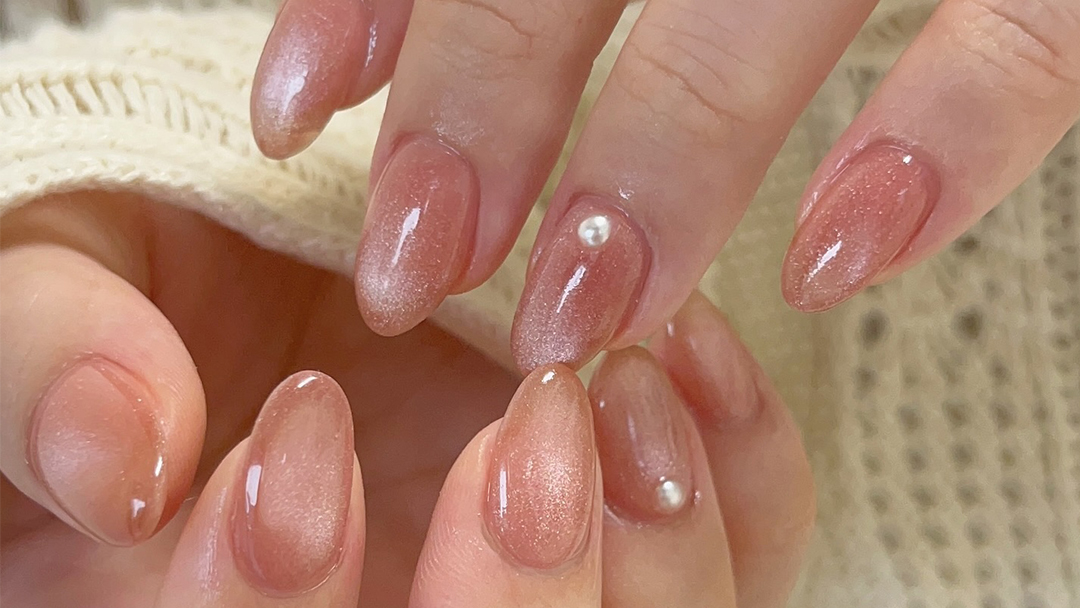 自爪が綺麗に見えるマニキュア～シアーベージュ4選マニキュア、ネイルカラー、ネイルケア