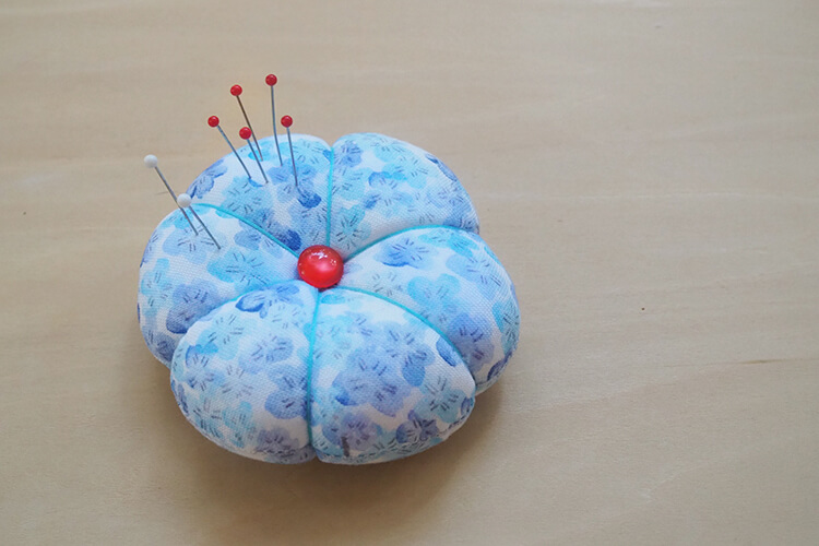 手作り材料キット 花束のニードルケース 針刺し キット and S 田巻由衣 通販 4083725Creema クリーマ