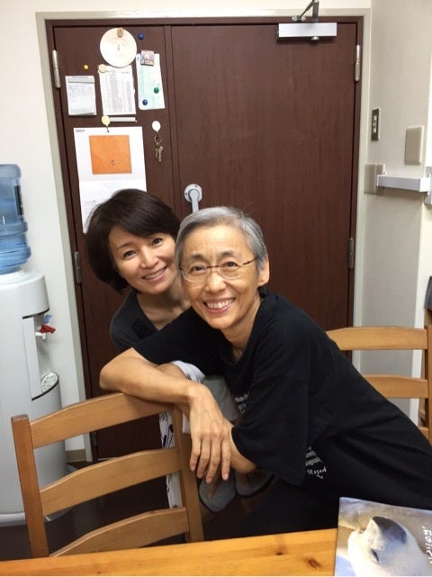 かとうれいこ、30年ぶりの水着姿披露 10月3日発売 写真集「AROUND」 - サンスポ