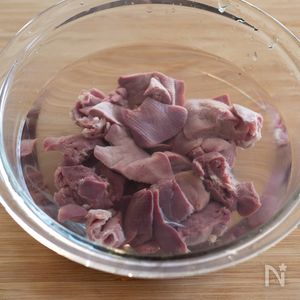 鶏レバーの下ごしらえ