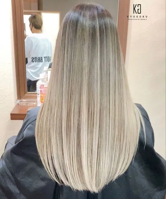 市販のおすすめアッシュグレー系ヘアカラー口コミ人気10選 おしゃれ染め・白髪染め セルフカラーの方法も解説LIPS