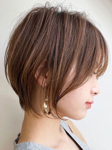 ５０代女性をマイナス５歳若く見える髪型教えます！本物の天然100％へナのハナヘナで－5歳のツヤ髪を♪髪と頭皮を傷めない白髪染め.髪が多い.くせ毛の悩みも解消する美容室ARCHE神戸.大阪