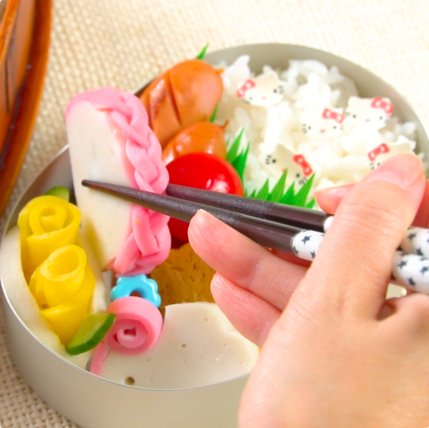 見た目が楽しいかまぼこレシピ！簡単でお弁当にも◎ほほえみごはん-冷凍で食を豊かに-ニチレイフーズ