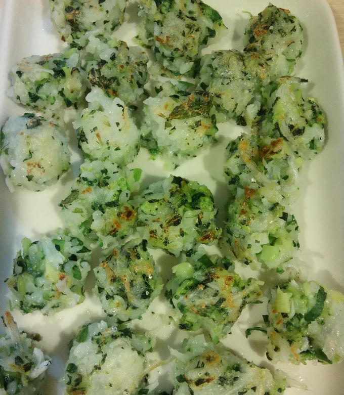 離乳食後期～野菜摂取！手づかみご飯お焼き