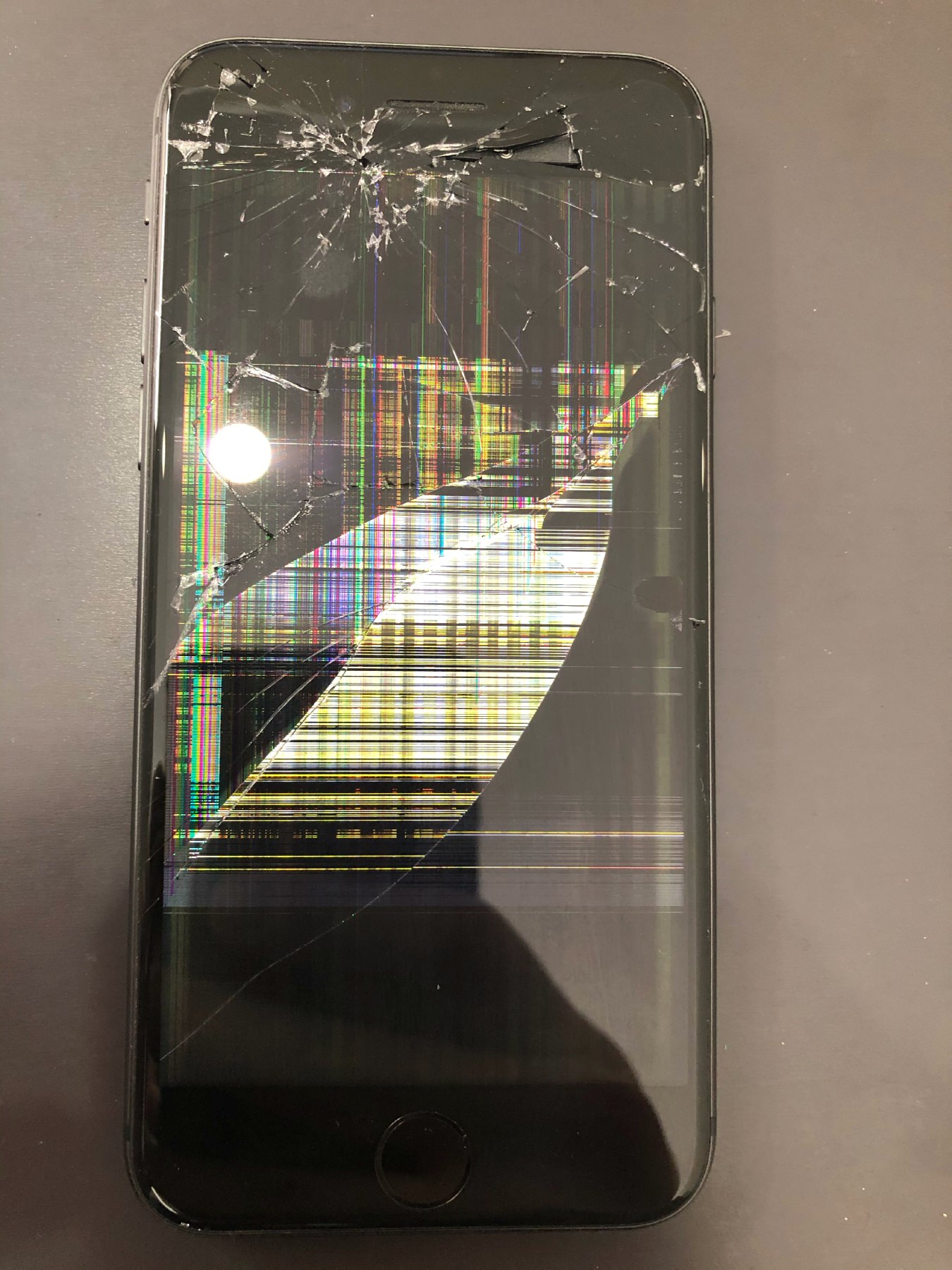 スマホ画面修理 重度の料金や事例スマホスピタル 総務省登録修理業者