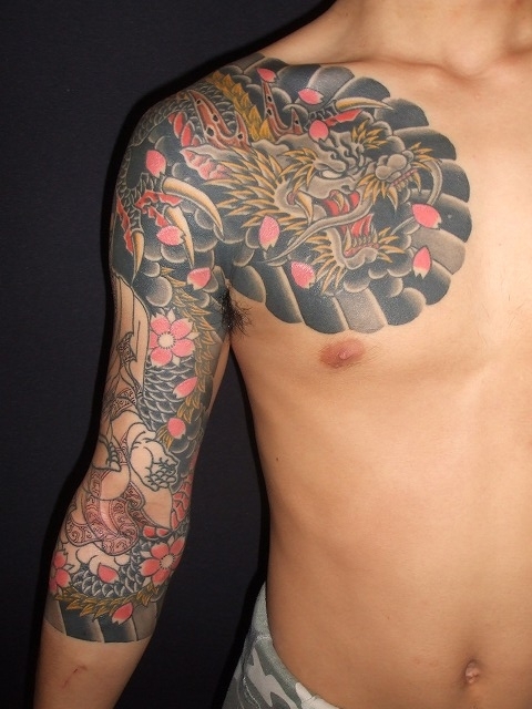 如来東京 タトゥースタジオ 吉祥寺 Red Bunny Tattoo タトゥーデザイン・タトゥー画像