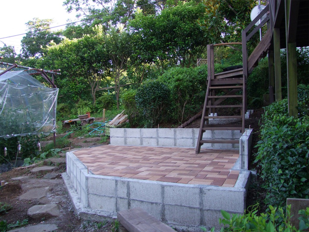 庭のDIY初心者必見！敷石の魅力と手順解説