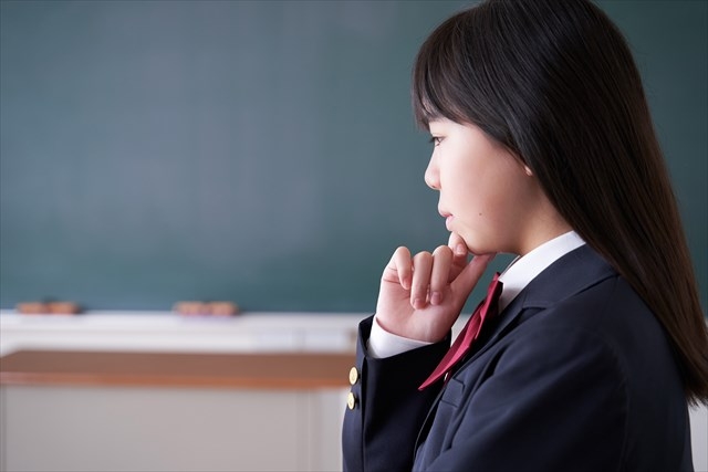 高校生・中学生に人気！学割でお得に二重整形美容整形はTCB東京中央美容外科