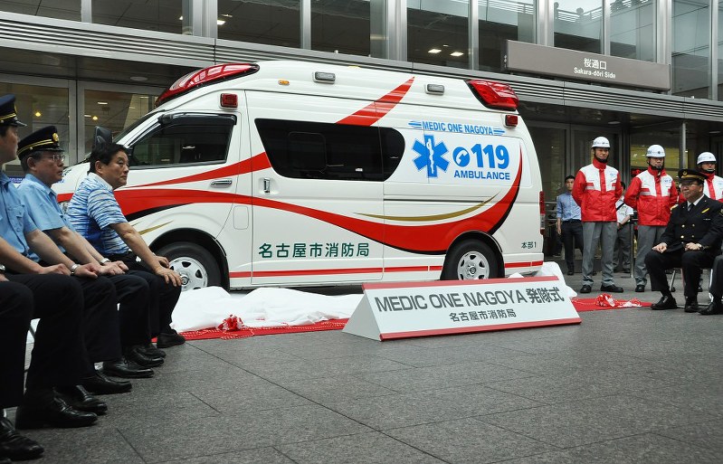 日本初仕様! NV350キャラバンベース 災害対応特殊救急自動車株式会社ライズ