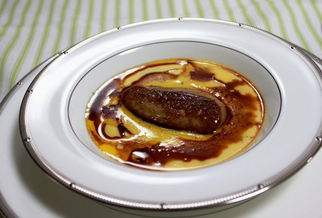 👇🏻レシピ・Full Recipe 👇🏻 フォアグラのテリーヌ、リンゴ、ヘーゼルナッツとセップパウダー Foie Gras Terrinewith Apples, Hazelnuts and Cep PowderFull recipe in English in thecomments📋材料 急速冷凍 フォアグラ・ド・カナール 処理済み 500g 塩