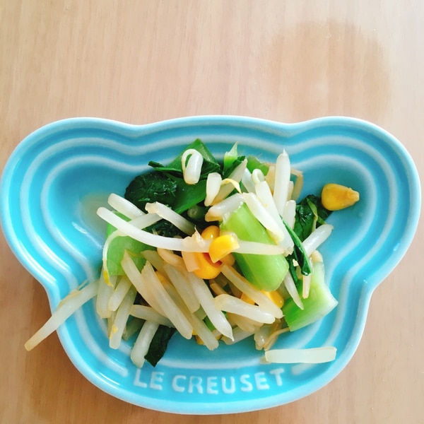 ＊幼児食＊もやしと青梗菜のバターめんつゆ炒め