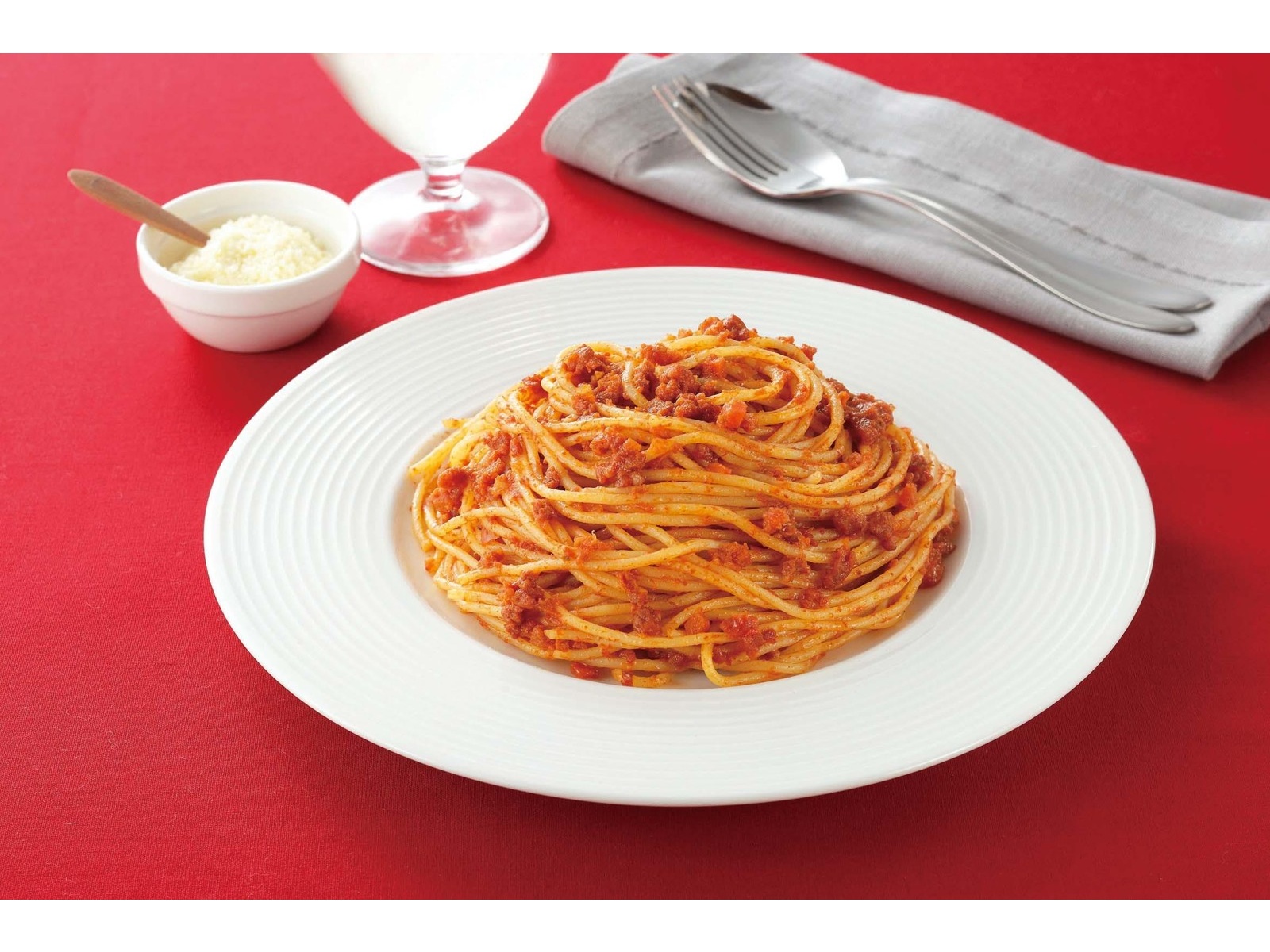 離乳食中期,後期 簡単美味しいミートソース✨ ⠀ @recipe1023 様の投稿をご紹介します🙌----------------------------------------- ⠀ BFのとろみを再現⑅◡̈ かんたん、美味しい ミートソース🍝𓎩𓎪𓎺𓎻 本日、 ぼくが、マカロニをポイポイ食べてくれたので、 急遽