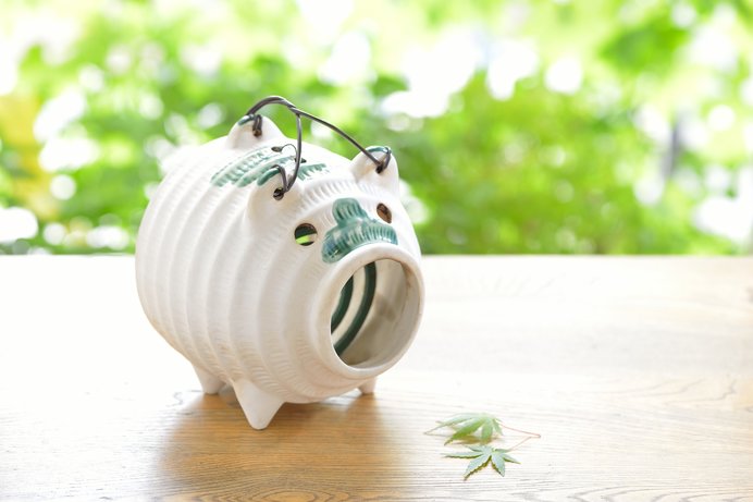 蚊取り線香ホルダー 豚 蚊取り線香の器は、なぜ「豚」なのか中川政七商店