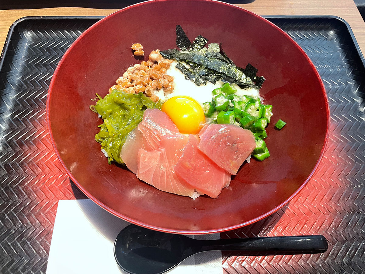 Superslow iegohan ＊お酒を飲みながらダイエット＊ - ネバネバ食材たっぷり「ヘルシーネバとろ丼」残暑で疲れた胃に