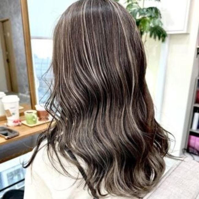 お客様事例 白髪があっても白髪染めを使わず白髪が目立たないカラーNeyari ～Ai～