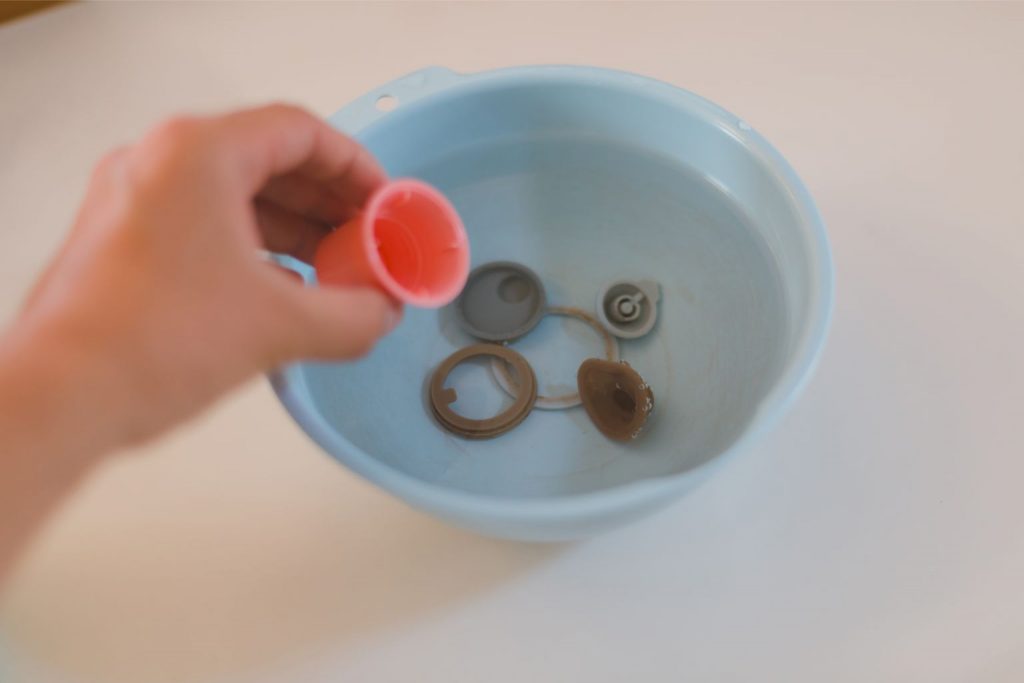 水筒のゴムパッキンのカビを落とす方法を実際に試してみた - みゆゆの日々