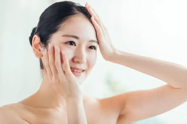 顔の３大たるみは、頭皮のコリが原因 たった１０秒の「＃頭ほぐし」で解消！高レビュー続出の書籍『10秒で顔が引き上がる 奇跡の頭ほぐし』6万6000部に株式会社主婦の友社 のプレスリリース