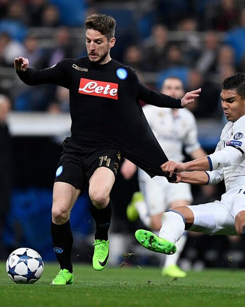 2年総額9億円!!神戸が元ベルギー代表FWメルテンスを獲得?W杯2大会連続出場、ナポリで通算113ゴールサカノワ