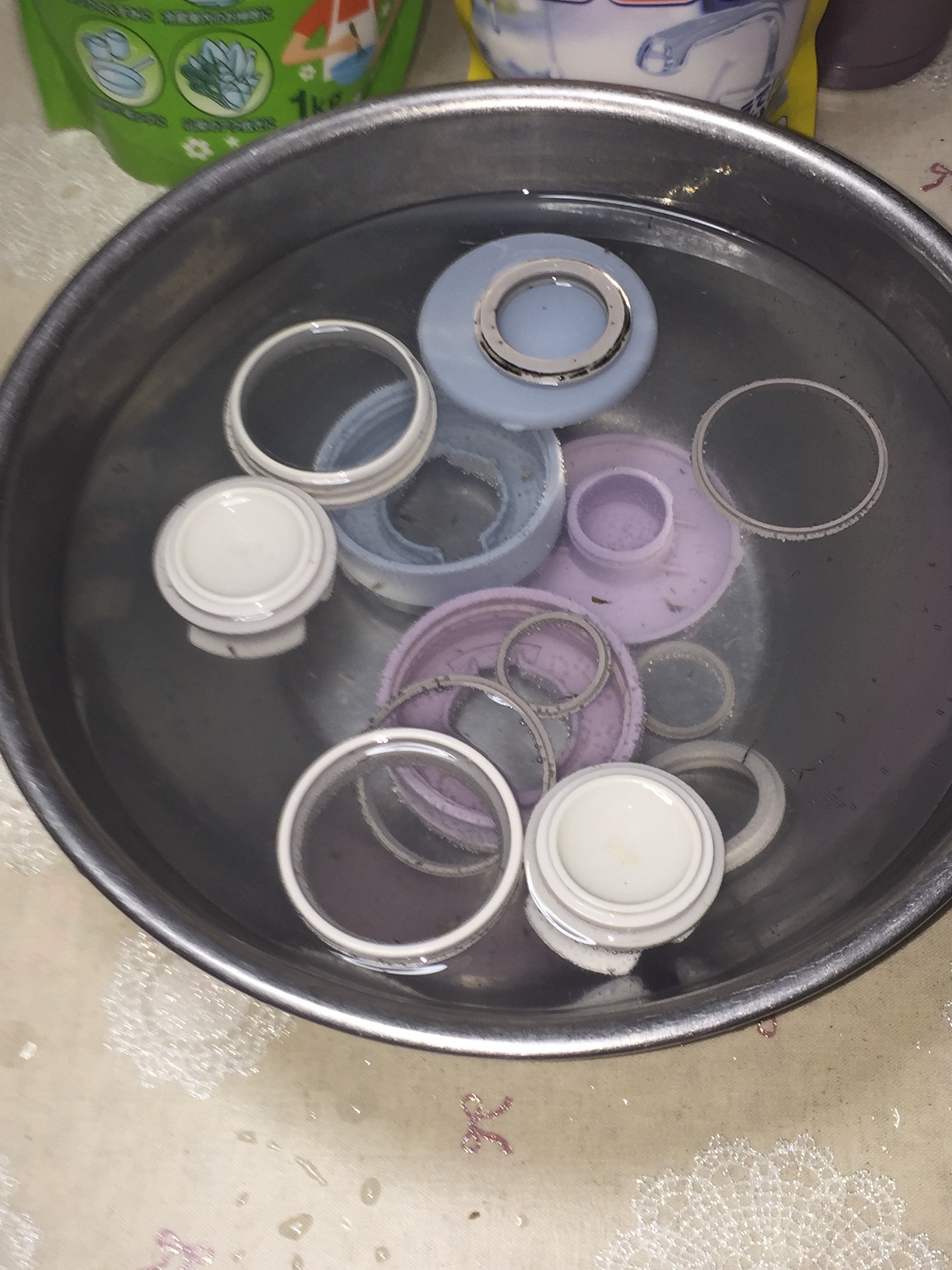 水筒のゴムパッキンが汚れたら - YouTube