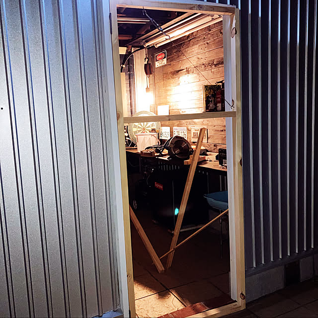 DIY 木製ドアを自作する