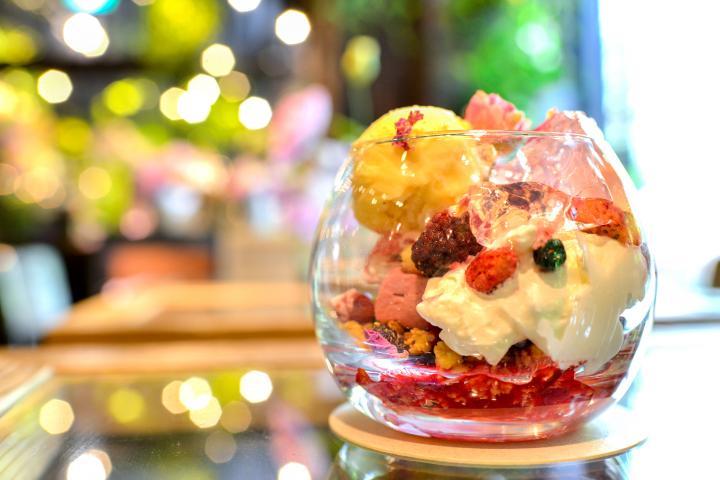 8/10（月）～8/16（日）赤坂Bizタワー店はスプレーバラ！ | Aoyama Flower