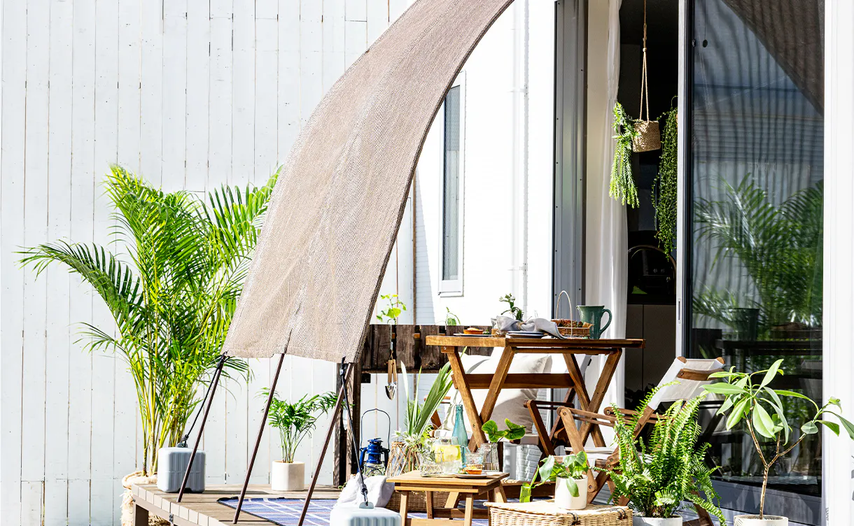 楽天市場 日よけ シェード 通気シェード 暑さ対策 紫外線 95％カット UV対策 日よけシェード おしゃれ スクリーン バルコニー オーニング目隠し サンシェード 窓 ベランダ 1m 2m 3m 大きい 大型 日除け シェード 屋外 室内 37size 三角型 四角型 メッシュ状 目隠し