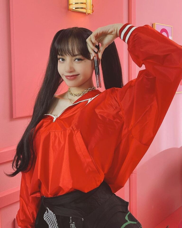 アニソン歌手LiSA、エロ過ぎる水着姿で胸が大きくてかわいい！「紅蓮華」大ヒットでエロ画像にも再び注目！ - エロ画像ときめき速報